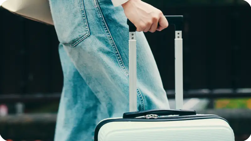 大きな荷物がある時も快適な始発電車