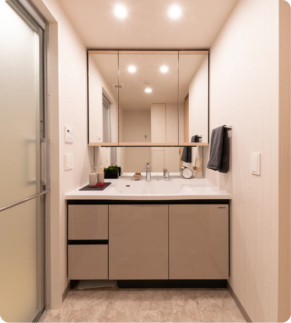 サンクレイドル津田沼Ⅲ モデルルーム 洗面室 パウダールーム 参考写真