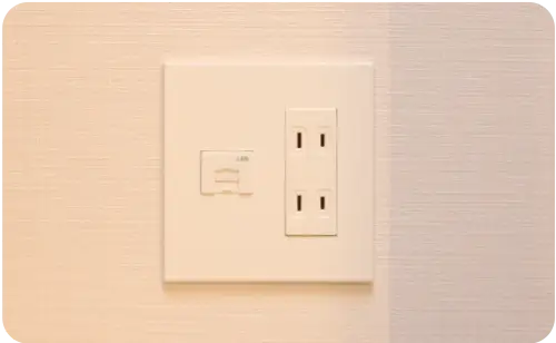 マルチメディアコンセント 電源・LAN一体型